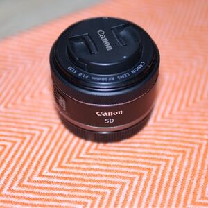 Canon 50mm Lens in Black